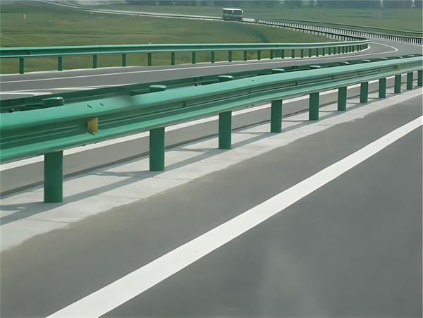连云港波形梁护栏在高速公路的应用